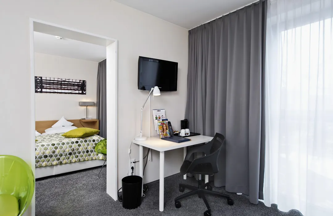 Tryp By Wyndham Frankfurt-1